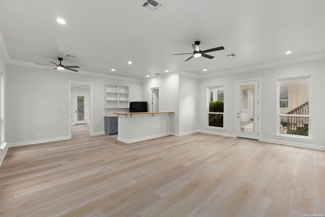 26807 Interstate 10 W #3, Boerne, TX 78006