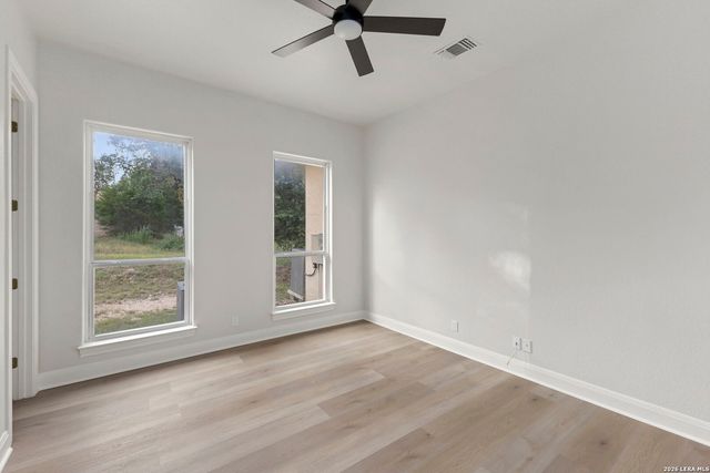 26807 Interstate 10 W #3, Boerne, TX 78006