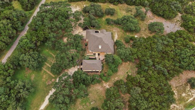 26807 Interstate 10 W #3, Boerne, TX 78006
