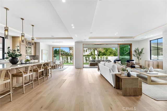 1721 2nd Street, Manhattan Beach, CA 90266