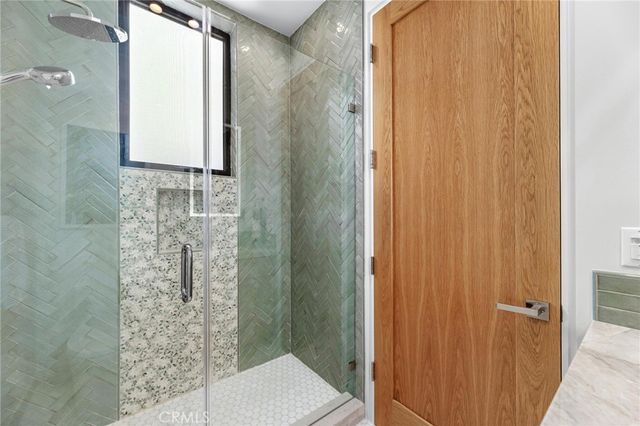 1721 2nd Street, Manhattan Beach, CA 90266