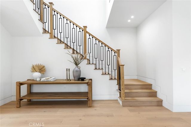 1721 2nd Street, Manhattan Beach, CA 90266