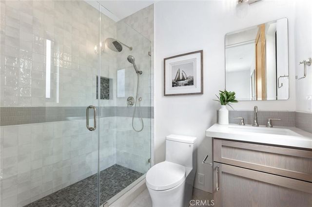 1721 2nd Street, Manhattan Beach, CA 90266