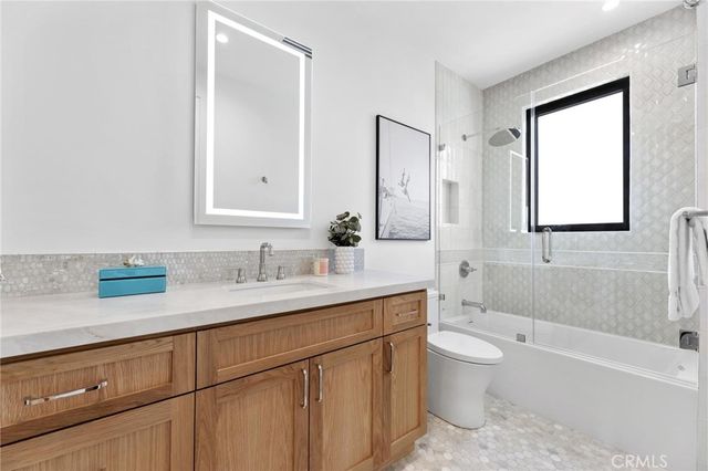 1721 2nd Street, Manhattan Beach, CA 90266