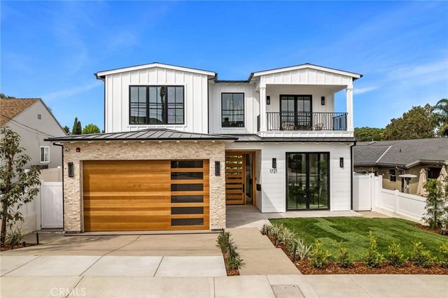 1721 2nd Street, Manhattan Beach, CA 90266