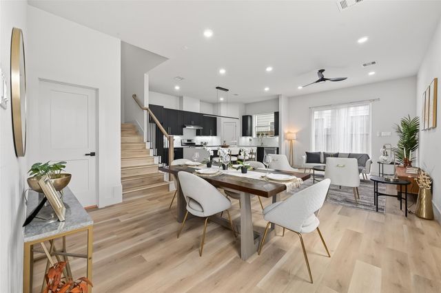 961 Highland Light Lane, Houston, TX 77091