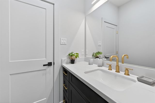 961 Highland Light Lane, Houston, TX 77091