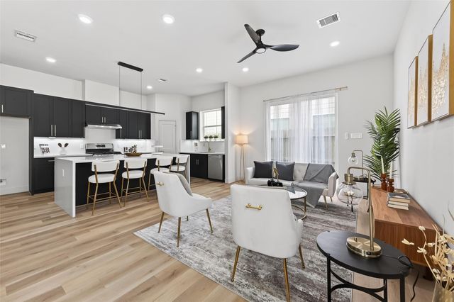 961 Highland Light Lane, Houston, TX 77091