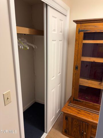 147 Virginia Avenue, Gate City, VA 24251