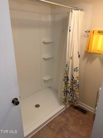 147 Virginia Avenue, Gate City, VA 24251