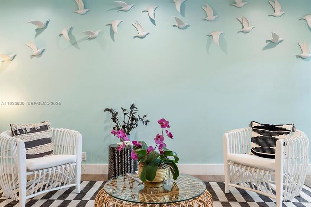 880 NE 69th St 2K, Miami, FL 33138