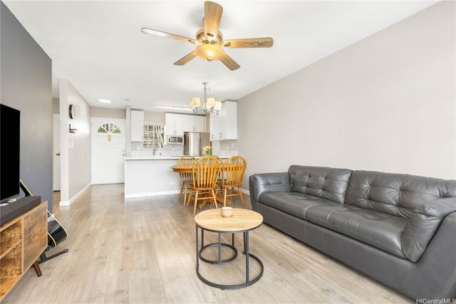 92-1144 Hame Street 9-105, Kapolei, HI 96707