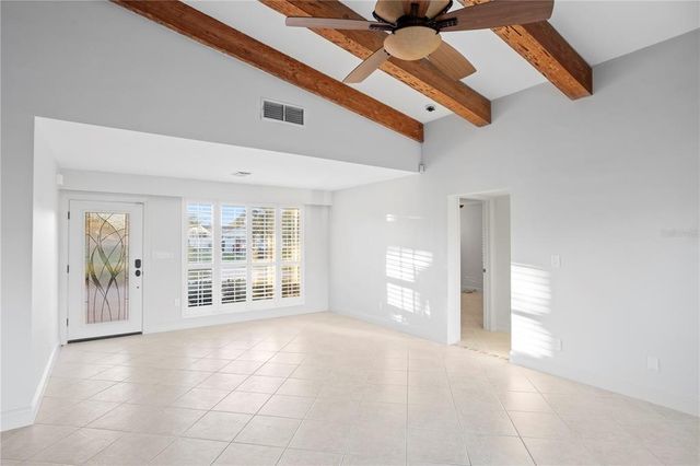 3943 FONTAINEBLEAU DRIVE, Tampa, FL 33634