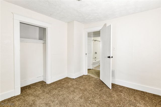 126 Churchill Road, Girard, OH 44420