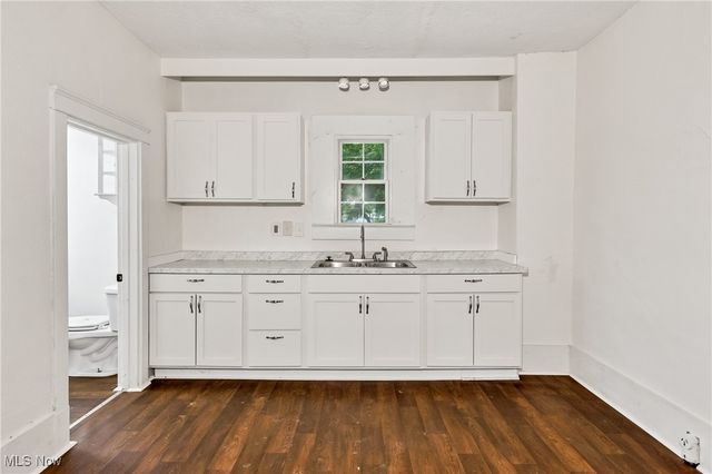 126 Churchill Road, Girard, OH 44420