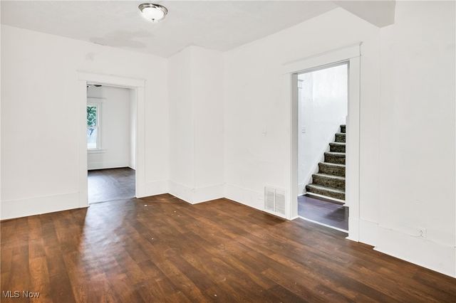 126 Churchill Road, Girard, OH 44420