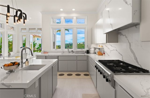 1 Monterey Pine, Newport Coast, CA 92657