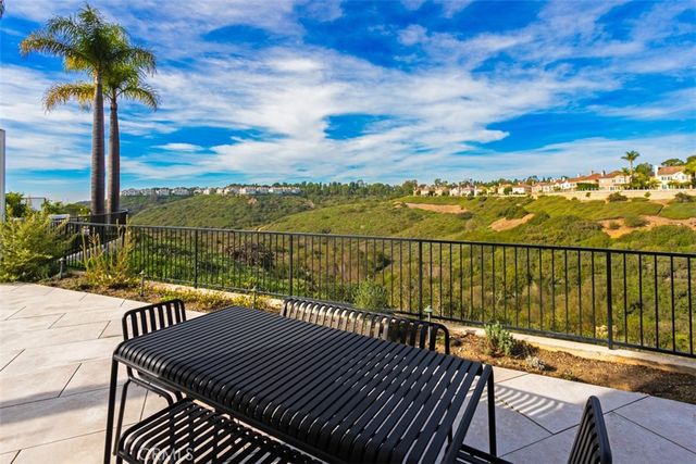 1 Monterey Pine, Newport Coast, CA 92657