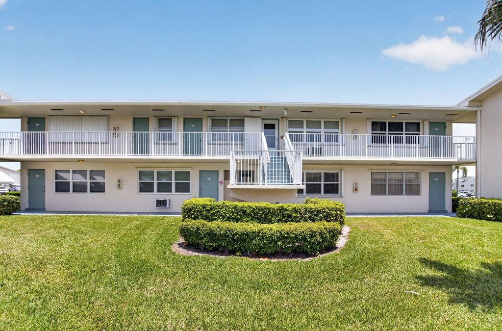660 Horizon W 107, Boynton Beach, FL 33435