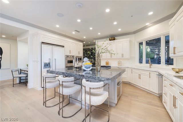 4 Ayden Drive, Henderson, NV 89052