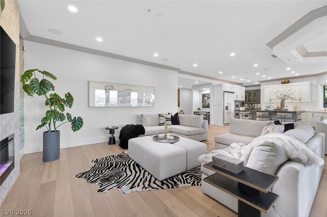 4 Ayden Drive, Henderson, NV 89052