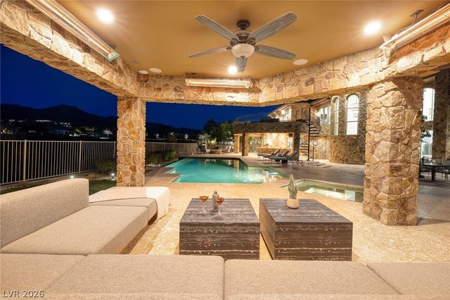 4 Ayden Drive, Henderson, NV 89052