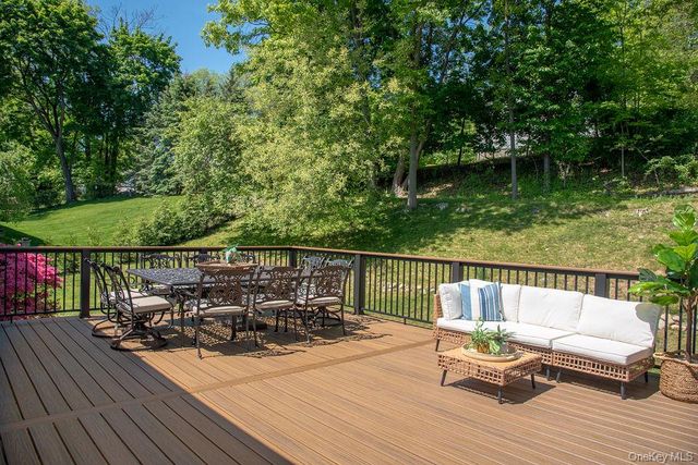 169 N Magnolia Street, Pearl River, NY 10965