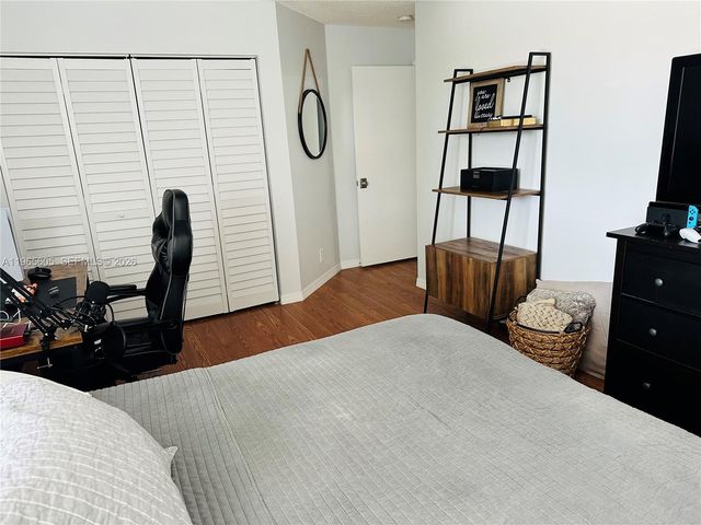 3776 San Simeon Cir, Weston, FL 33331