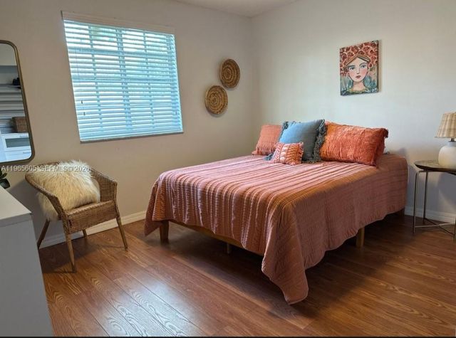 3776 San Simeon Cir, Weston, FL 33331