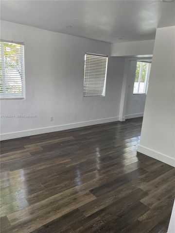 2350 SW 26th Ln, Miami, FL 33133