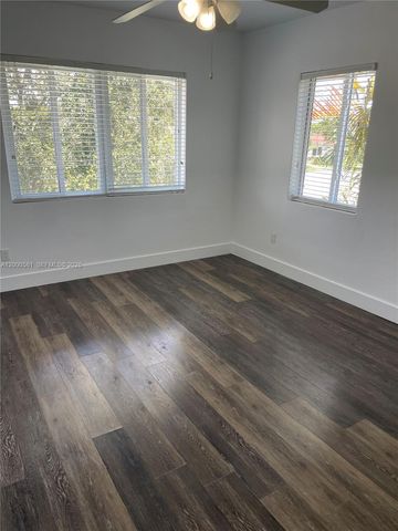 2350 SW 26th Ln, Miami, FL 33133