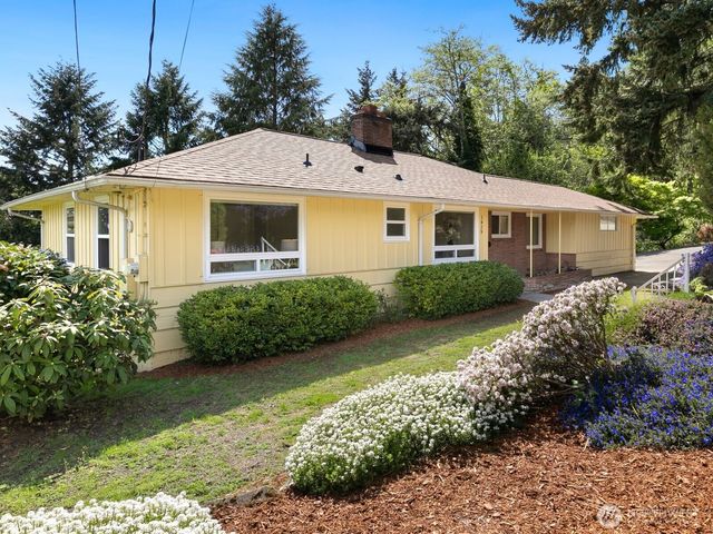 1429 SW 170th Street, Normandy Park, WA 98166