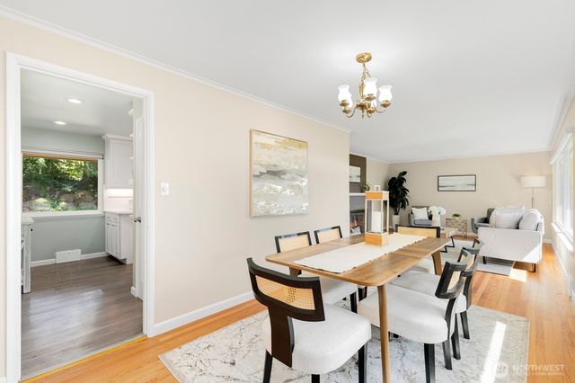 1429 SW 170th Street, Normandy Park, WA 98166