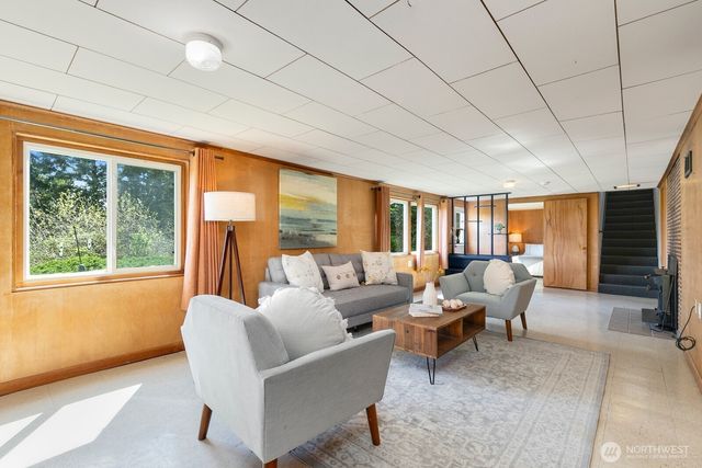 1429 SW 170th Street, Normandy Park, WA 98166