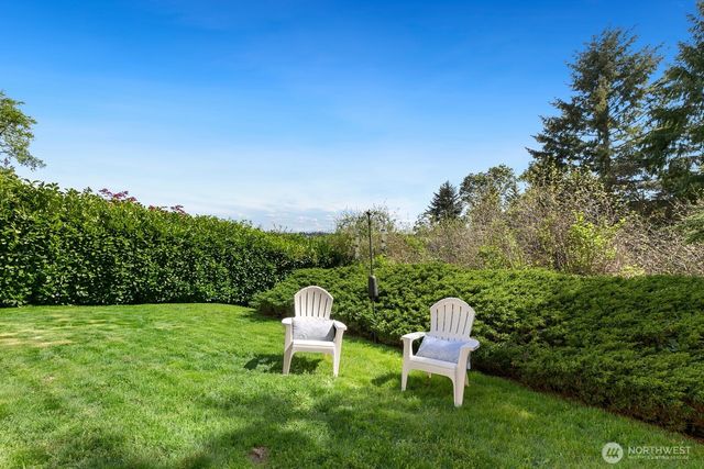 1429 SW 170th Street, Normandy Park, WA 98166