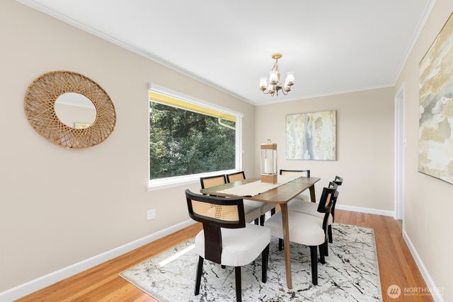 1429 SW 170th Street, Normandy Park, WA 98166
