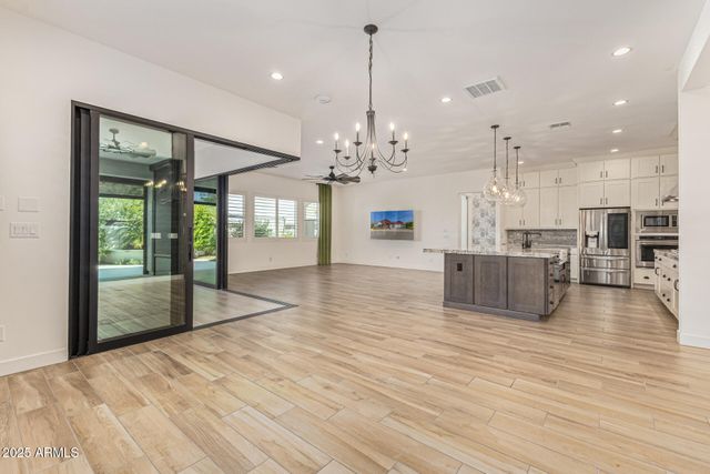 11097 N SPEARFISH Street, Surprise, AZ 85388