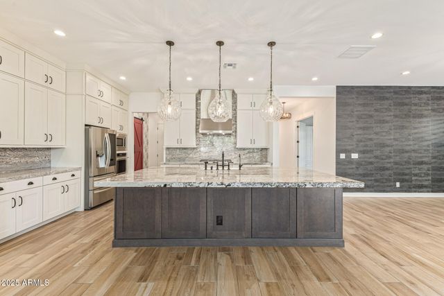 11097 N SPEARFISH Street, Surprise, AZ 85388