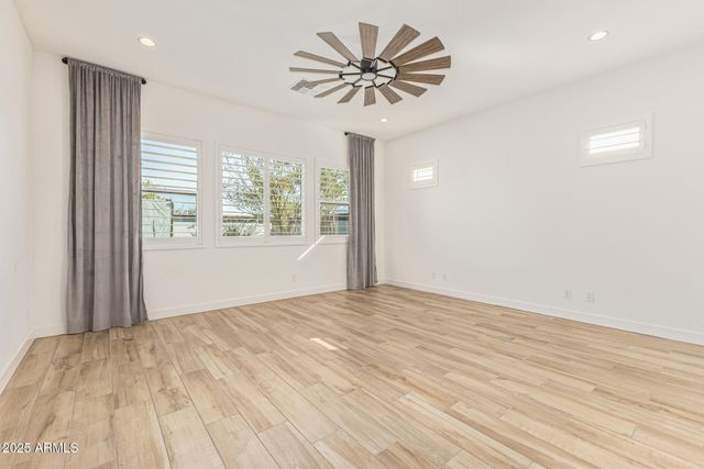 11097 N SPEARFISH Street, Surprise, AZ 85388