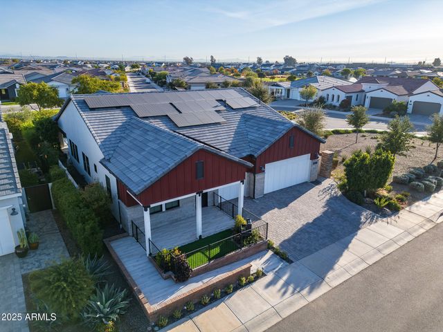 11097 N SPEARFISH Street, Surprise, AZ 85388