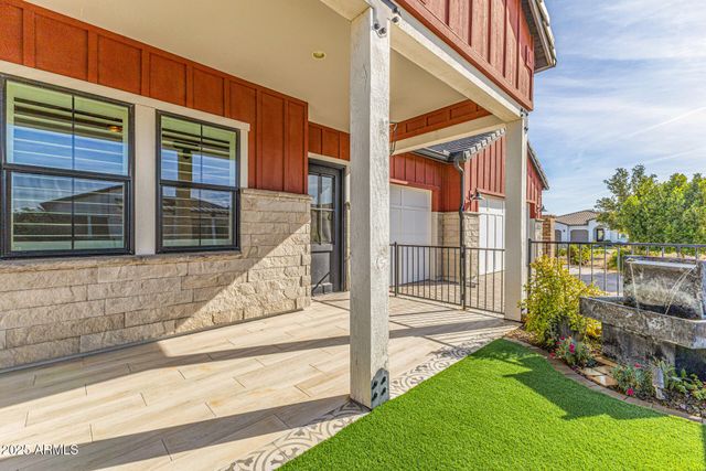 11097 N SPEARFISH Street, Surprise, AZ 85388