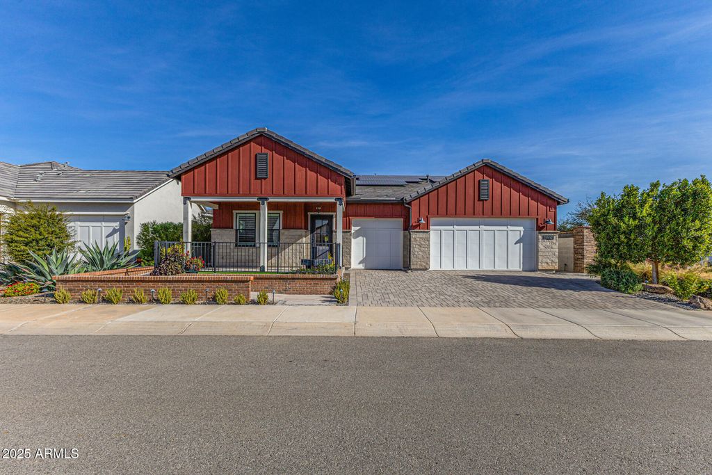 11097 N SPEARFISH Street, Surprise, AZ 85388