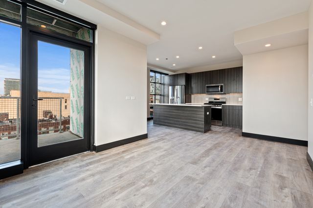 1123 W Randolph Street 601, Chicago, IL 60607