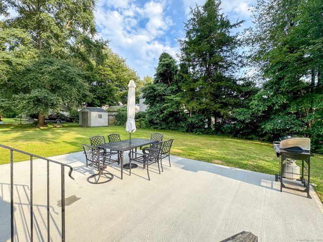 66 Nehantic Drive, East Lyme, CT 06357