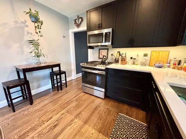 1540 Cuyler Avenue, Berwyn, IL 60402