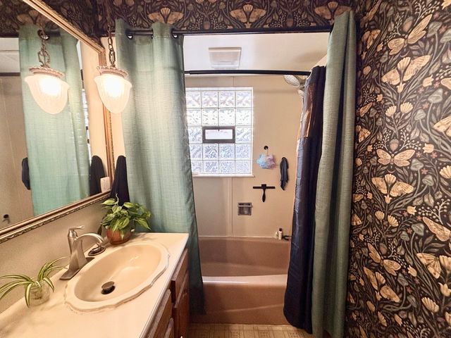 1540 Cuyler Avenue, Berwyn, IL 60402