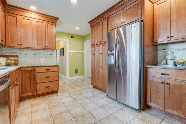 52 Edgemont Road, Rochester, NY 14620