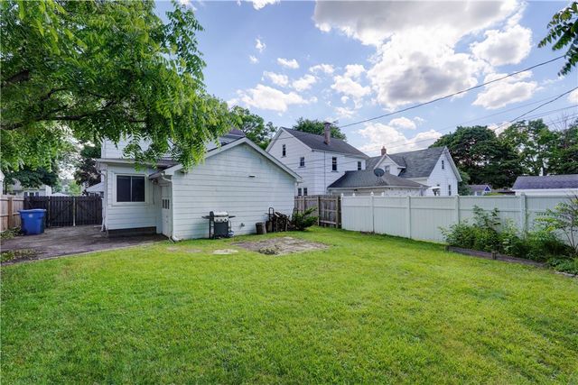 52 Edgemont Road, Rochester, NY 14620