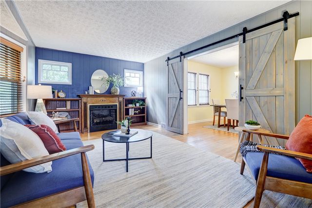 52 Edgemont Road, Rochester, NY 14620