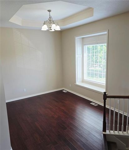 1052 Wyndham Drive, Lansing, KS 66043